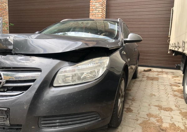Opel Insignia cena 8800 przebieg: 284400, rok produkcji 2010 z Andrychów małe 37